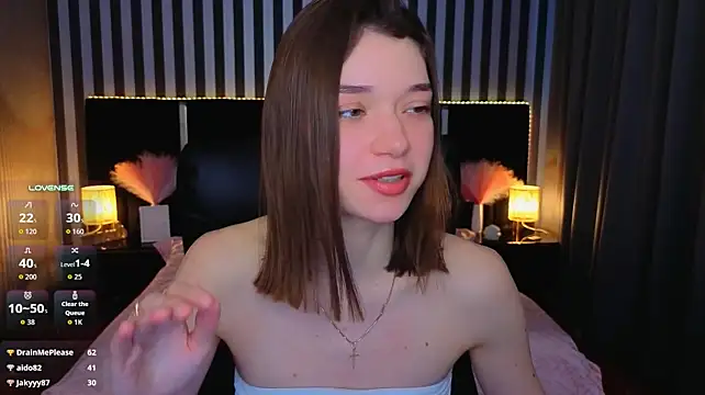 Cherry_Wipe - I'll play with my nipples