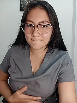 Mia_nala - naked, fucking the cucumber 🥒🥵😋