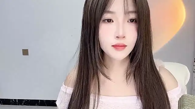 Lucy_8858 - 舔手指~