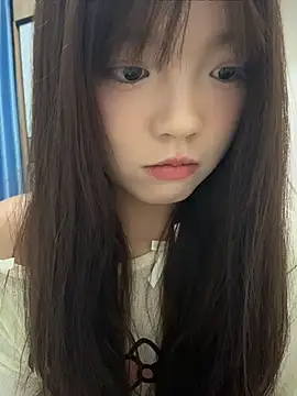 Youbaby-Love - 哥哥帮妹妹脱上衣