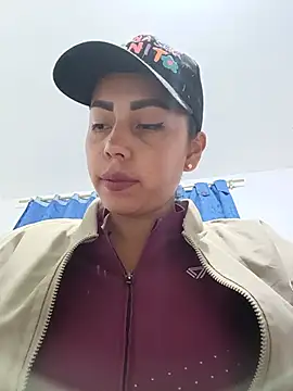 _andrea30 - Sucking cock, balls in mouth, ticket