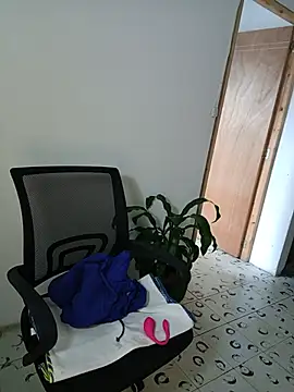 Karenarango - FUCK ASS WITH DILDO