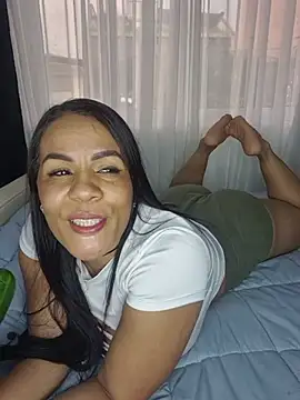 Karla-bruni - much squirt