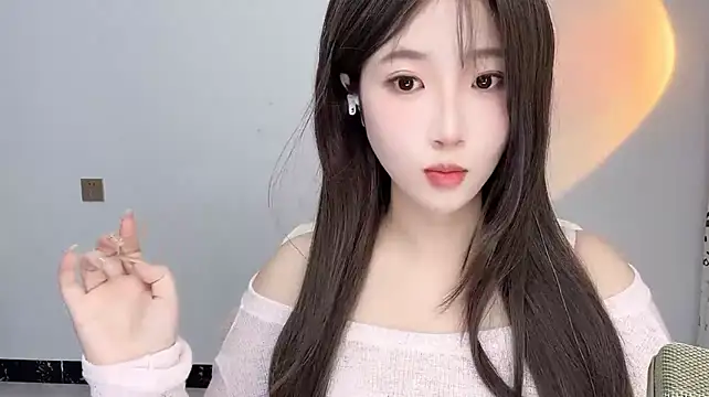 Lucy_8858 - 舔手指~