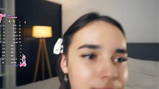 CourtneyBasbas - suck 2 fingers with drool