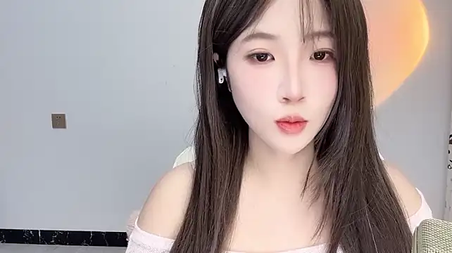 Lucy_8858 - 舔手指~