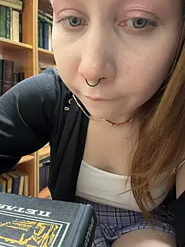 SlavicCandy - SLAP ASS 5X LOUD IN LIBRARY