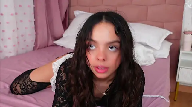 BambiRoses - Make me horny- masturbating on panties