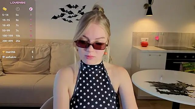 LittleForestELF2 - oil boobs