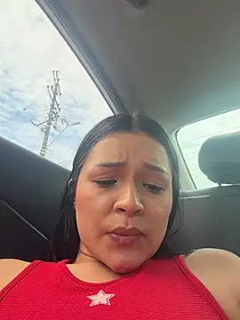 Lola_sweeet18 - I show my friend my butt