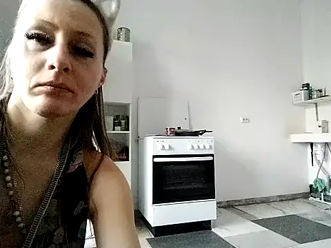 Anneta280671 - Dance sweet butt