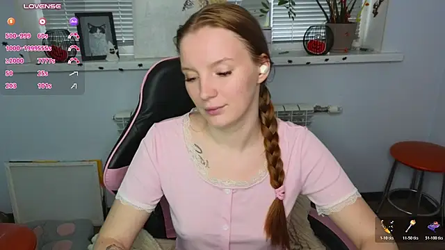 Mary_Blu - nude dancing