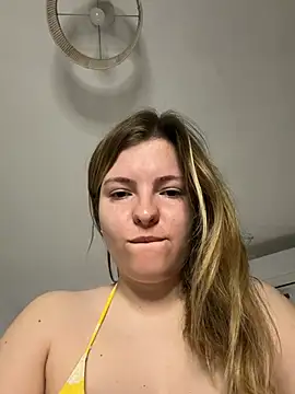 Heyitskiara - Zooom in my pussy?☺️
