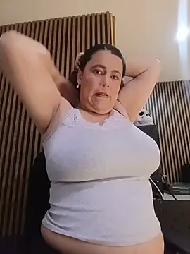 MarthinaBaker - Flash breasts + quick oil + dirty talk