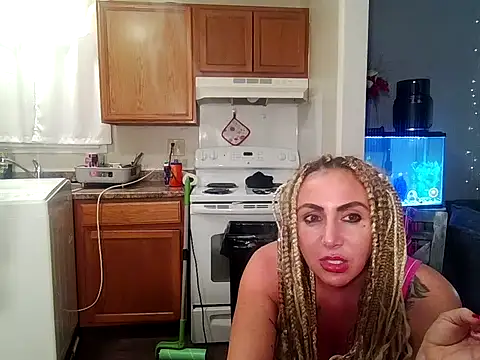 Sweetcheekmisty - cum at goal