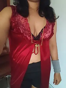 ____R-A-D-H-I-K-A____ - Massage boobs with oil