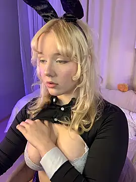 MissBunnyDoll - make my ass RED