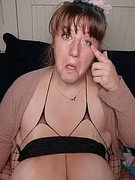 Babyally2 - Plzzzzzzzzzz make me cum 😜