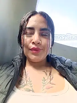 MAYE__13 - The driver touches my pussy.