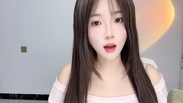 Lucy_8858 - 舔手指~