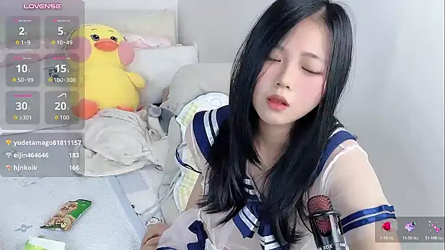 Noelle-2007 - 😚哥哥栽在我手里行不行?💓半脱内内漏屁股乳液3分钟😻