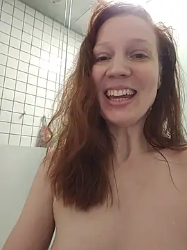 Exhibitionsplit - MAKE me CUM RUNNING ♤SQUIRT