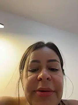 Sweet_shadil_ - love me hard