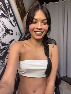 _miapetite - A finger in my pussy ✨😏