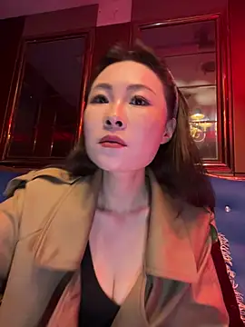 Eva10069 - 公众咖啡厅真空下半身行走人群