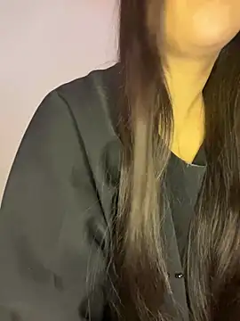 Mayacrayzi - تحت العبايه حكايه