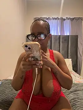 Saggy_areola95 - play with me via tip menu daddy
