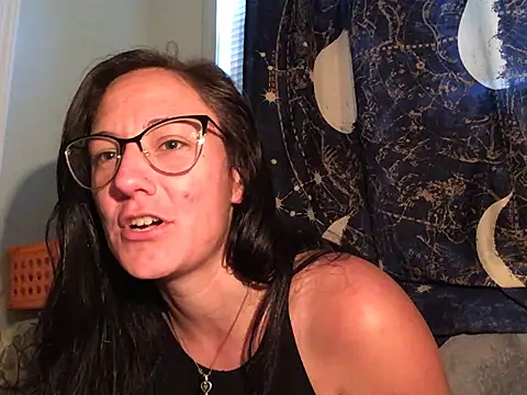 Xnaomifox - Use new toy