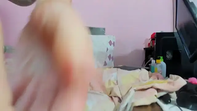 HotSweetAngel - need a good fuck/ anal or huge squirt