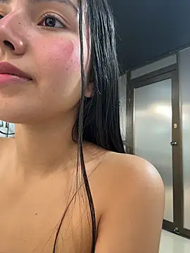Nahomy_park - masturbate me with my dildo🔥🔥