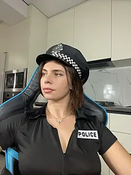CurlyLara - 💎butt plug+VIDEO FOR LAST TIP