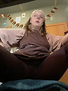 Cinnabon_ - MAKE MY PUSSY WET AT MY WORK