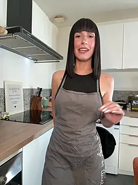 Lola_tentatiion - DOGGY : 80 FESSÉES BIEN FORTES 🌶️