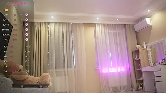 Bananalizzy - Slaps for pussy ♡