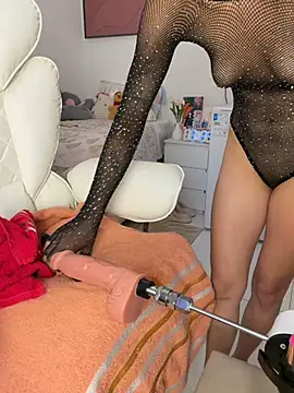 Itsclaiire - help me cum? 💦 me ajuda a gozar?