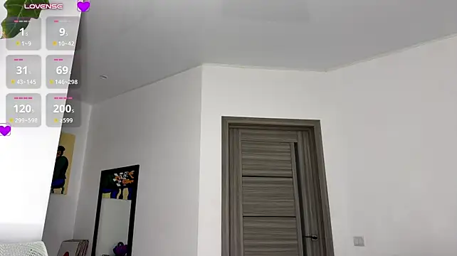 MonaBurn - SQUIRT SHOW!