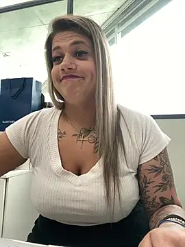 Kahreal - TIRAR CALCINHA NO SERVIÇO+VIDEO ESPECIAL