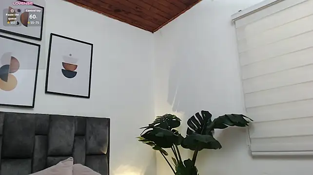 Samy_l - show suck tits