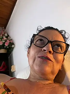 Sharongirl07 - Good giró squirt for me