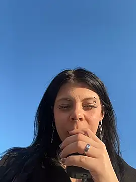 LishuMeow - DIVINE SQUIRT NOW IN PUBLIC