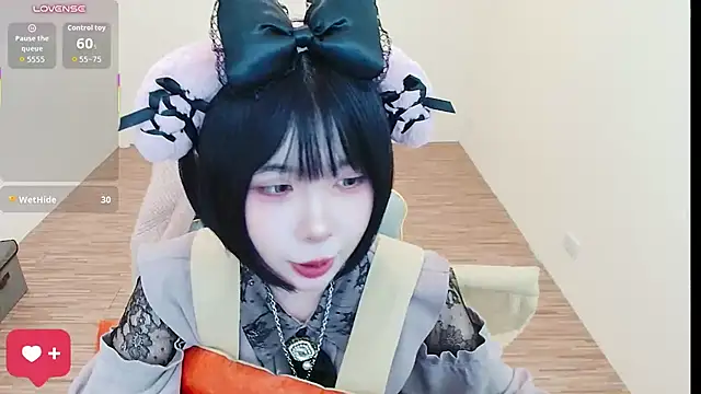 JOJOSAMA0813 - 穿情趣衣播到下班