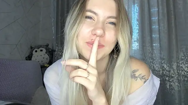 KatieLesco - smile for youuuuu