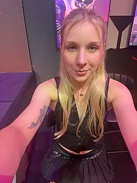 SabrinaRose_xxx - Put lush in pussy 🩷