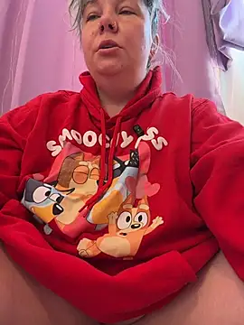 KawaiiKiki_247 - Squat squirt tits out + vid to LT