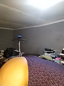 Bbw255 - clapp my ass and dance nude