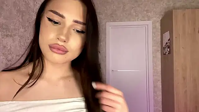ShantellBuhrman - Sensual massage my boobs